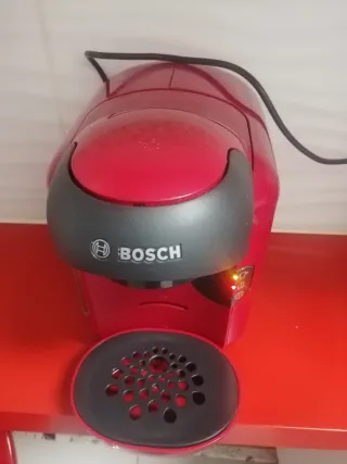 Cafetera Bosch Tassimo Roja