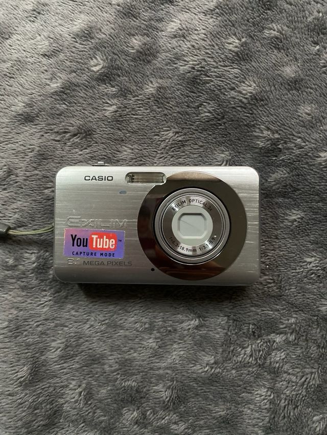 Cámara Digital Casio Exilim EX-Z80