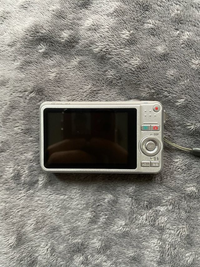 Cámara Digital Casio Exilim EX-Z80