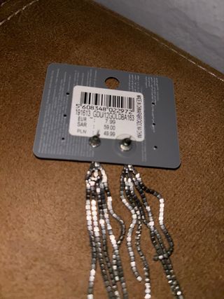 Pendientes Parfois plateados con perlas y strass