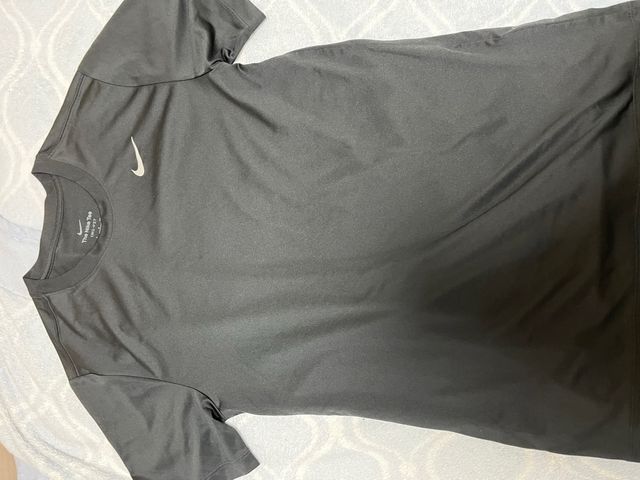 Camiseta Nike Dri-FIT Negra Talla S