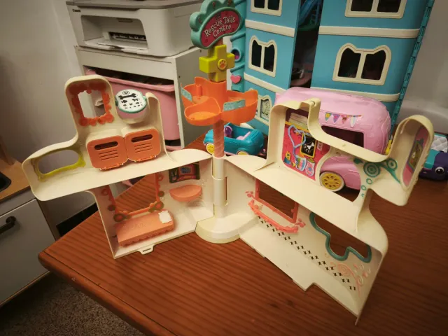 Casitas Littlest Pet Shop 10€ la unidad