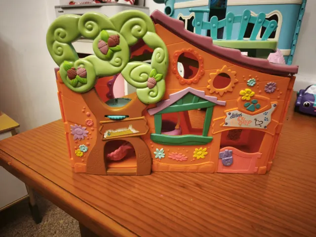 Casitas Littlest Pet Shop 10€ la unidad