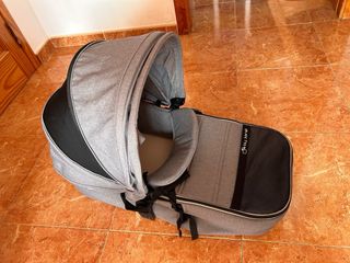 regalo capazo y silla de coche masicosi jané