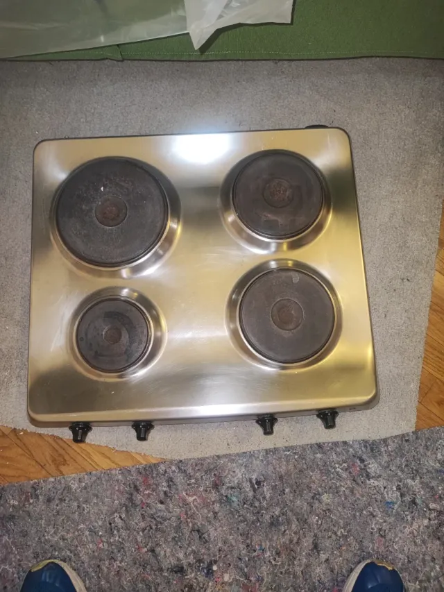 Piastra elettrica Ariston PF 604 IX/HA