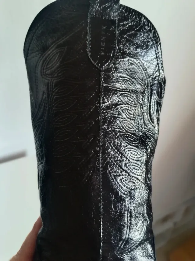 Botas cowboy piel Vienty negras