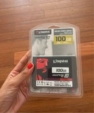 SSD Kingston 100 GB