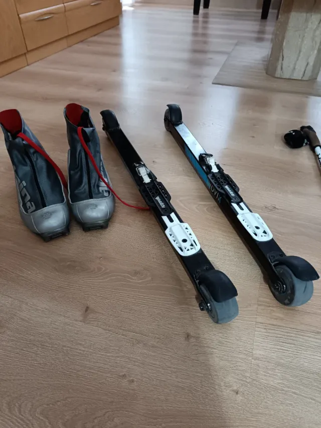 Esquís rollerski con botas