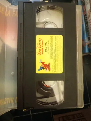 VHS Tod y Toby Los Clásicos Disney