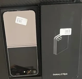 Samsung Galaxy Z Flip6