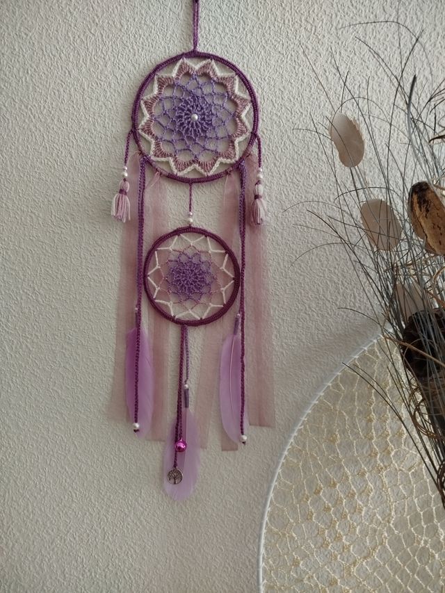 Atrapasueños mediano lila/crudo/violeta 16 x 58 cm