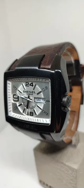 Orologio Diesel Quadrato Pelle Marrone Nero