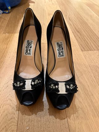 Salvatore Ferragamo Scarpe Aperte Nere