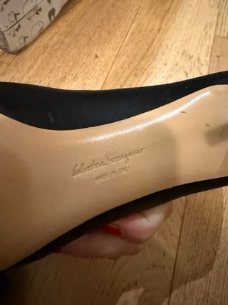 Salvatore Ferragamo Scarpe Aperte Nere