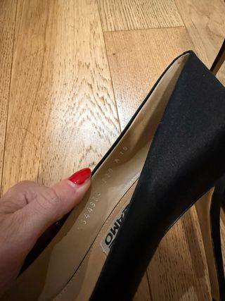 Salvatore Ferragamo Scarpe Aperte Nere