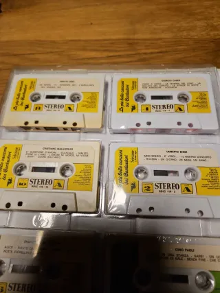 Cofanetto Audiocassette Cantautori Italiani
