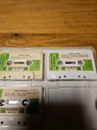 Cofanetto Audiocassette Cantautori Italiani