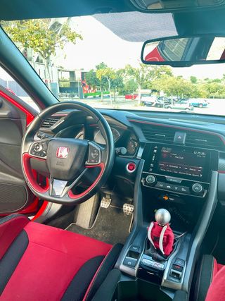 Honda Civic 2.0 I-VTEC TURBO TYPE R S