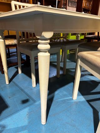 MESA COMEDOR BLANCA (4 SILLAS)