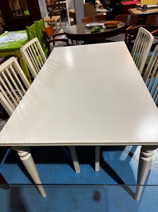 MESA COMEDOR BLANCA (4 SILLAS)