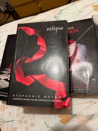 Crepúsculo (Saga Crepúsculo 1) (Spanish Edition)