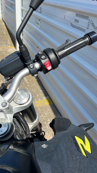 BMW F900R 2023 - 23.000 km