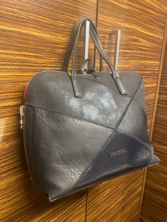 Bolso Desigual Piel Doble Reversible Negro/Rojo