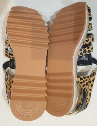 Cangrejeras Gioseppo Mujer Negro y Dorado