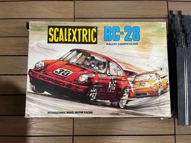 Scalextric: Pistas y Transformador.