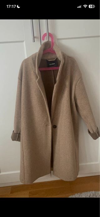 Gabardina Larga pull and bear Talla xs Beige