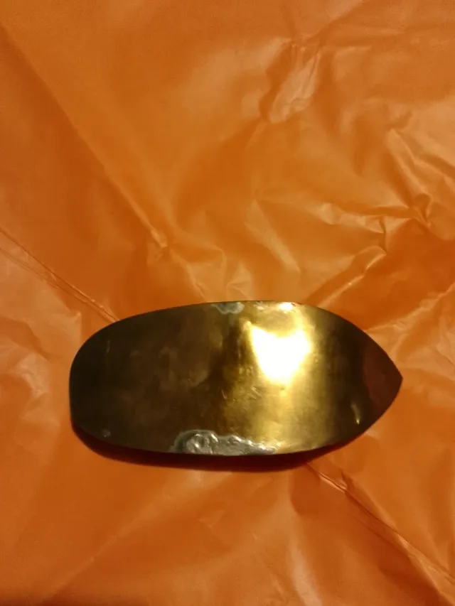 Posacenere in ottone a forma di scarpa