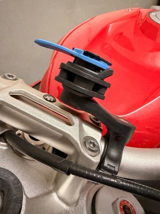 Soporte Quad Lock para Moto mas funda