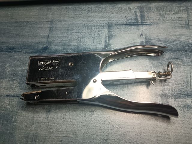 Grapadora Petrus 222 Tenaza