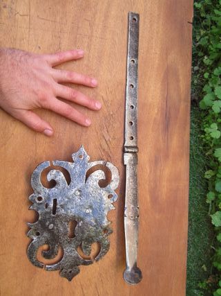 Cerradura antigua forja para arca, arcón o baúl.
