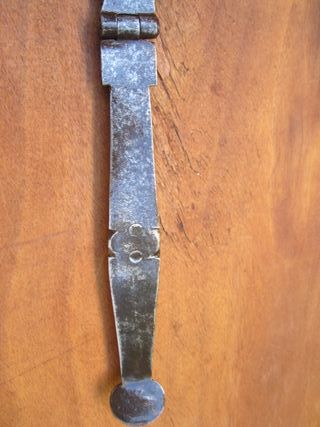 Cerradura antigua forja para arca, arcón o baúl.