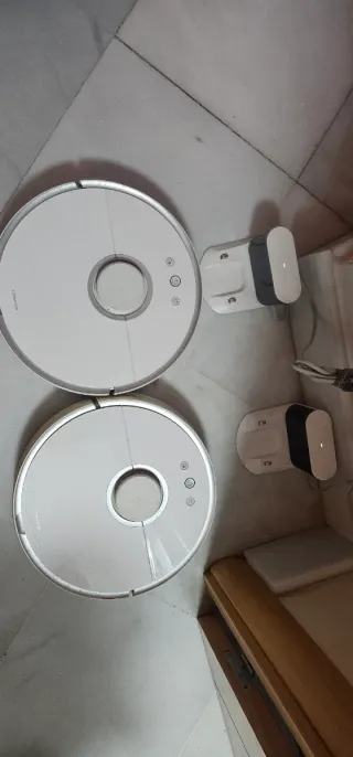 2 Robot Xiaomi Roborock S50 para reparar