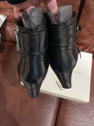 Botines Hispanitas Negros