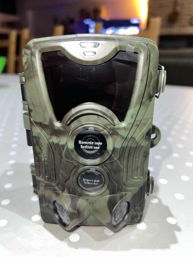 Cámara exterior camuflaje sin necesidad wifi