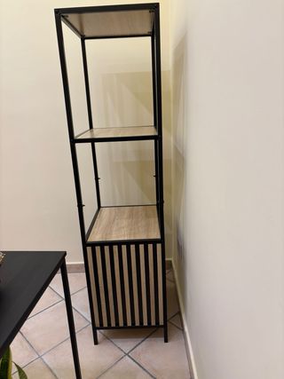 set studio:Scrivania moderna, cassettiera,colonna