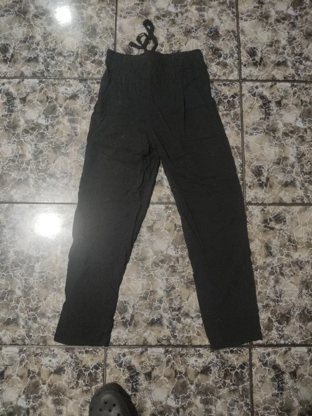 Pantalón negro mujer