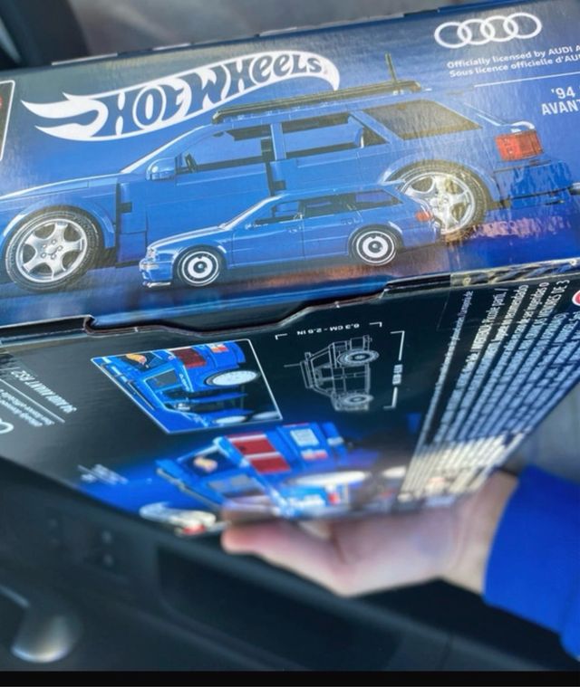 Hot Wheels Audi RS2 Avant 1994 Mattel