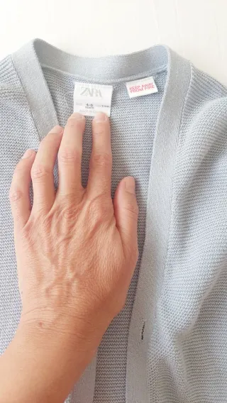 Chaqueta de punto azul para niñ@ 4-5 años