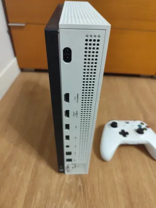 Xbox One S Blanca