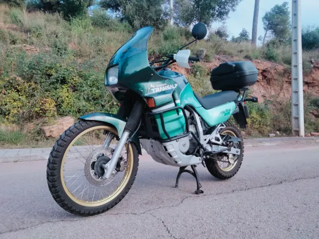 Honda Transalp 600