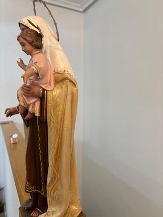 Estatua Virgen del Carmen con Niño