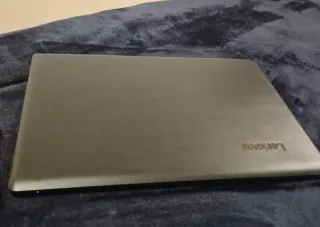 Portátil Lenovo Intel N3060, 4gb, ssd250gb,15.6"