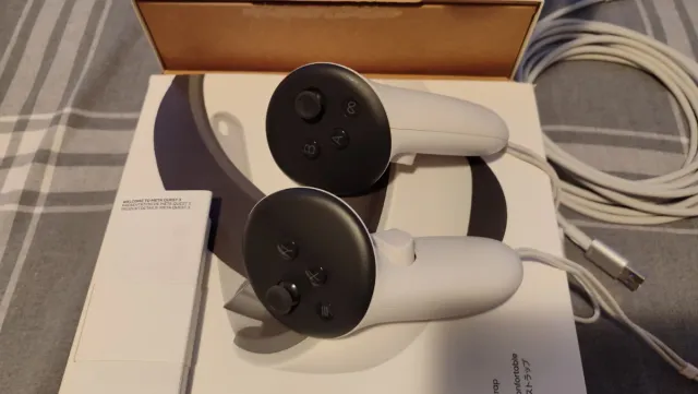 Meta Quest 3 128gb con Halo y cable Link