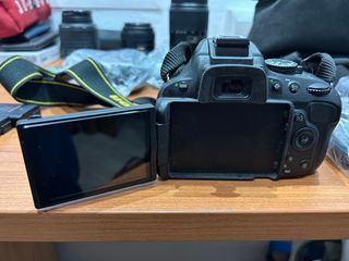 Cámara Nikon D5100 + 3 Lentes + Accesorios