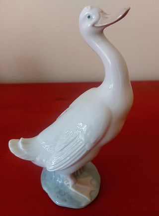 Nao by Lladro Ganso de pie 1987