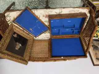 Gran caja inglesa de madera